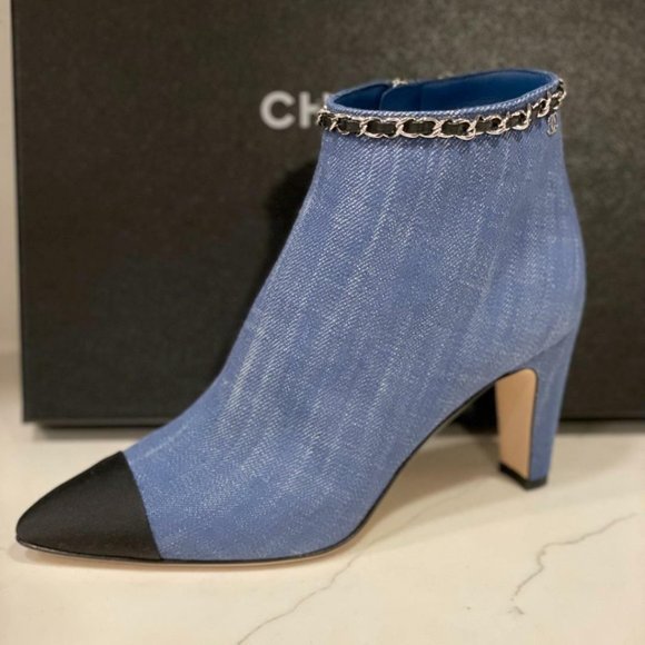 CHANEL 20C Denim Fabric Leather Chain CC Ankle Booties Boots Heels - Picture 2 of 10